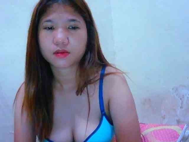 yummyflirtpussy webcam