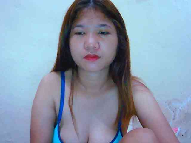 yummyflirtpussy webcam