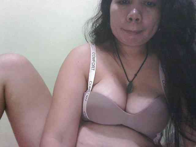 paradisehairy webcam