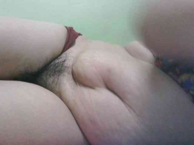 paradisehairy webcam
