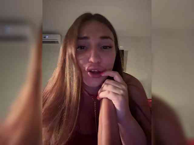 cam random chat -Monika-