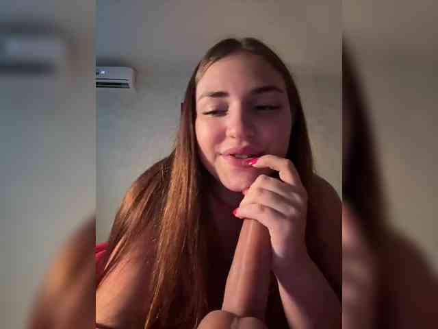 free webcam site -Monika-