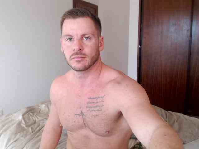 sexyandmarried sexyandmarried