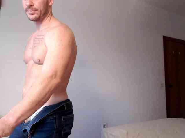 sexyandmarried sexyandmarried