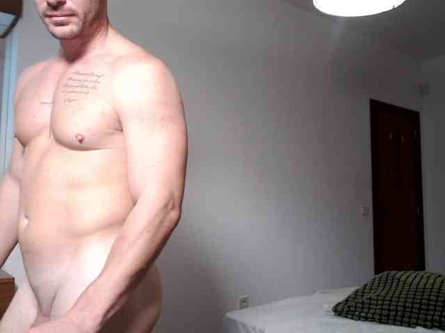 sexyandmarried sexyandmarried