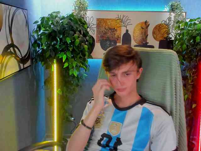 John-Mellow John-Mellow