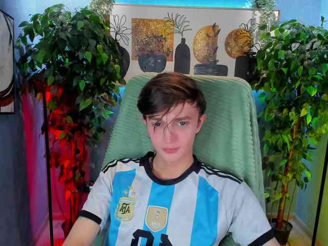 John-Mellow John-Mellow