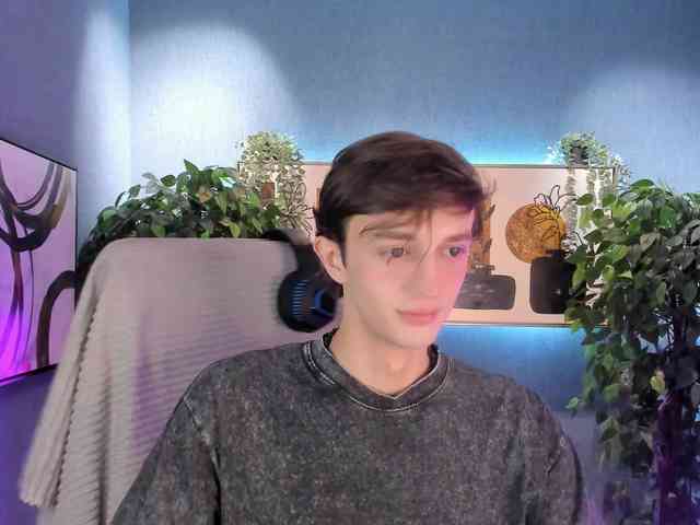 John-Mellow John-Mellow