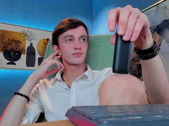 John-Mellow John-Mellow