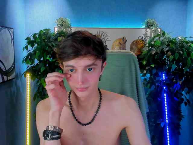 John-Mellow John-Mellow