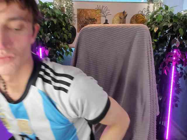 John-Mellow John-Mellow