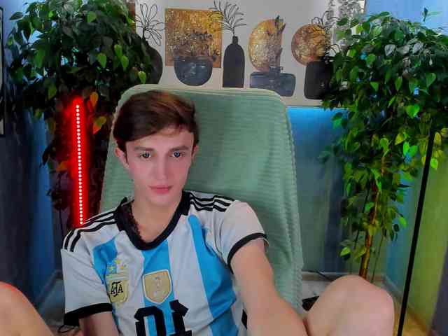 John-Mellow John-Mellow