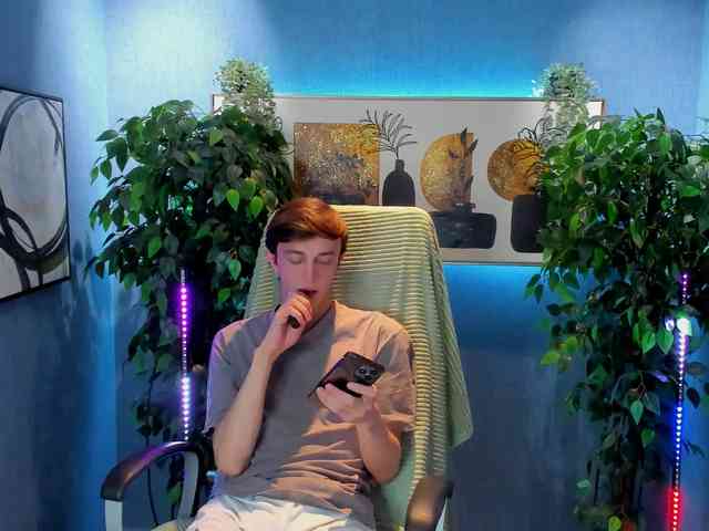 John-Mellow John-Mellow