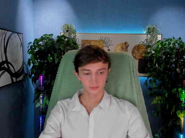 John-Mellow John-Mellow