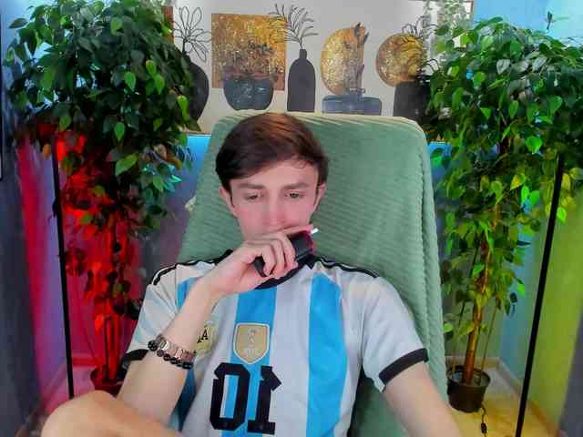 John-Mellow John-Mellow