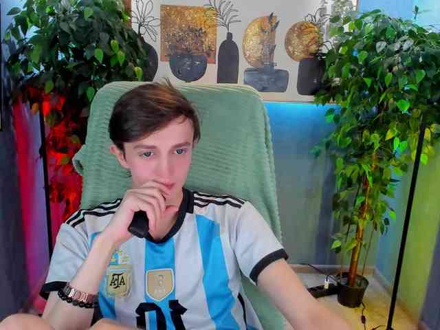 John-Mellow John-Mellow