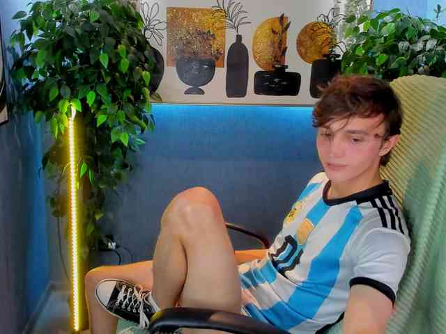 John-Mellow John-Mellow