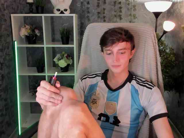 John-Mellow John-Mellow