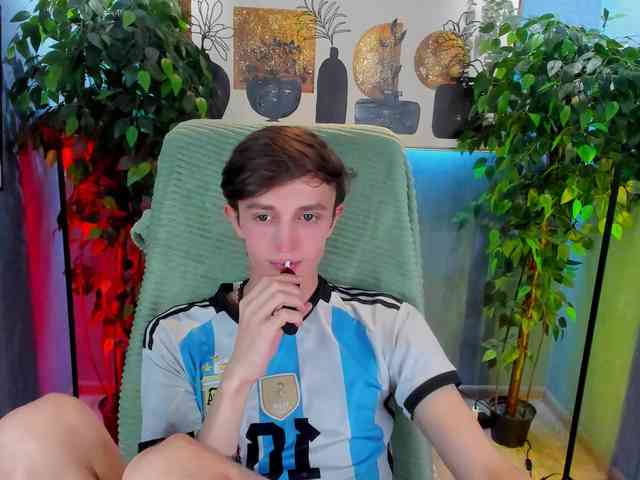 John-Mellow John-Mellow