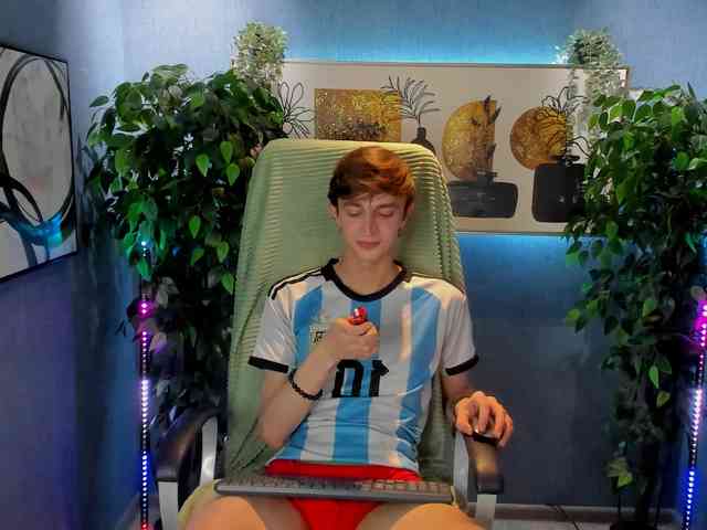 John-Mellow John-Mellow