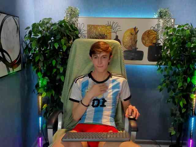 John-Mellow John-Mellow