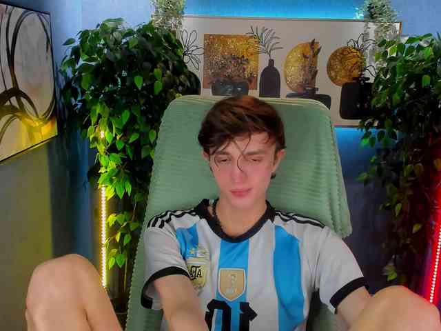 John-Mellow John-Mellow