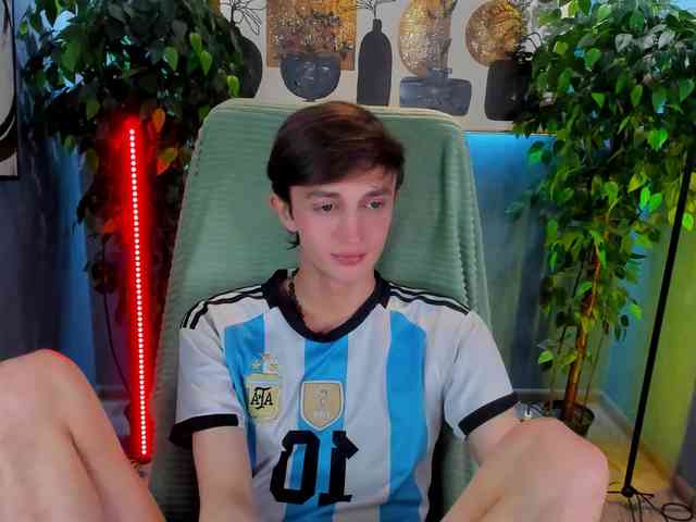 John-Mellow John-Mellow