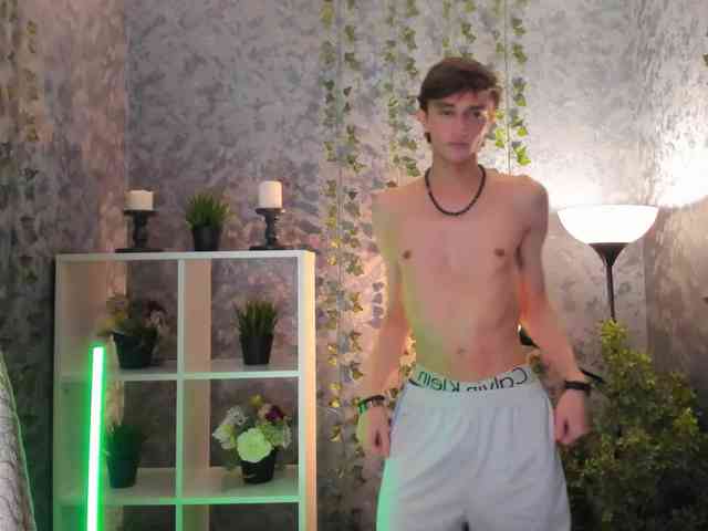 John-Mellow John-Mellow