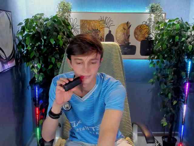 John-Mellow John-Mellow