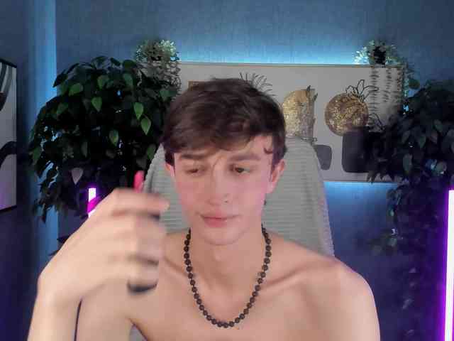 John-Mellow John-Mellow