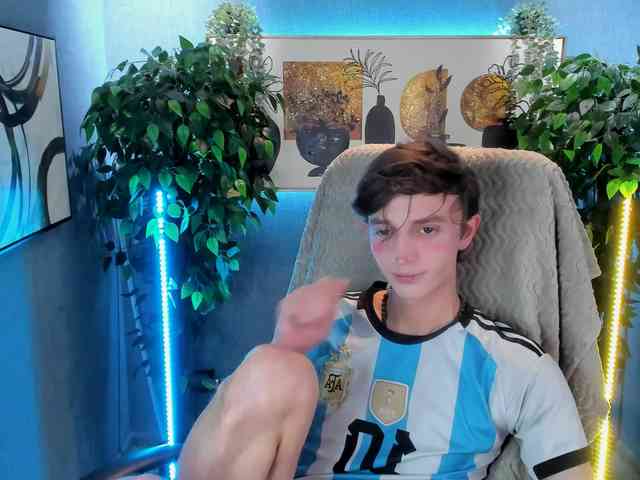 John-Mellow John-Mellow