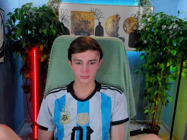 John-Mellow John-Mellow