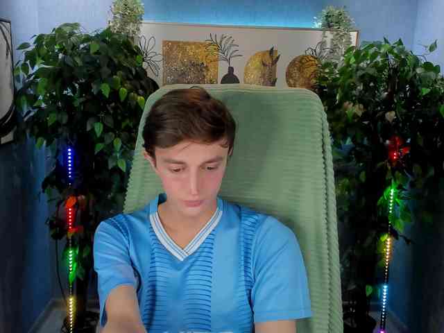 John-Mellow John-Mellow