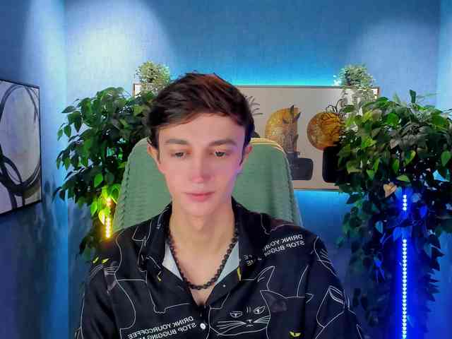 John-Mellow John-Mellow