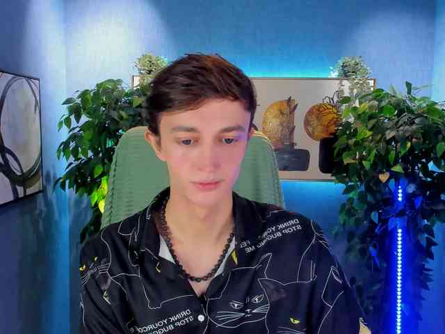 John-Mellow John-Mellow