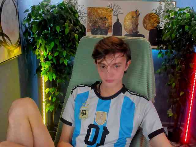 John-Mellow John-Mellow