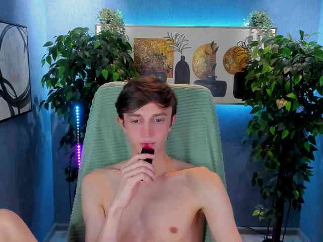 John-Mellow John-Mellow