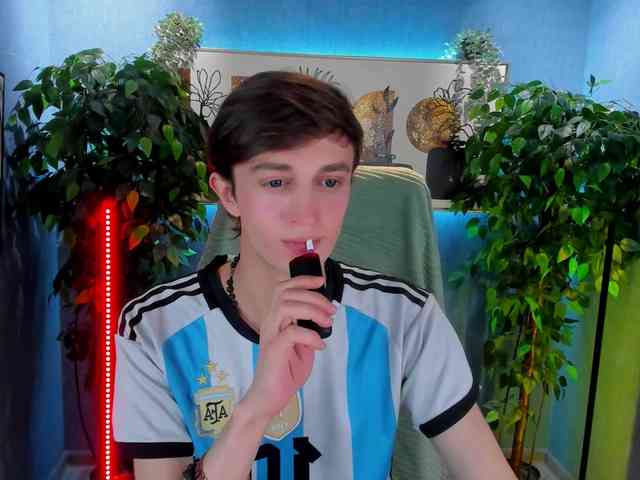 John-Mellow John-Mellow