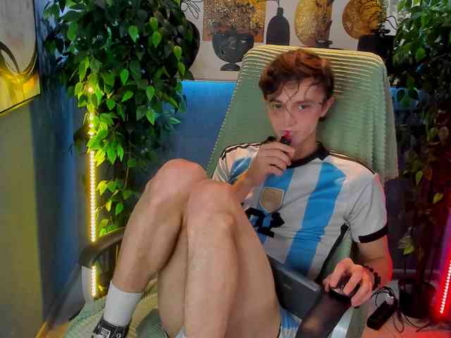 John-Mellow John-Mellow