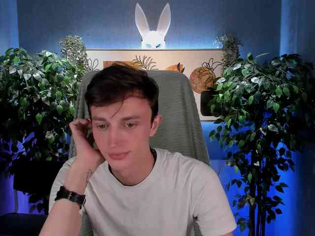 John-Mellow John-Mellow
