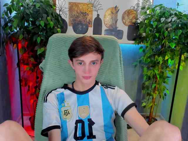 John-Mellow John-Mellow