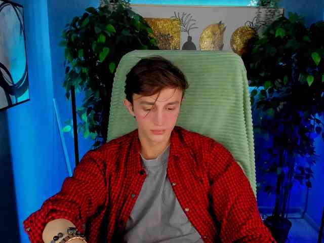 John-Mellow John-Mellow