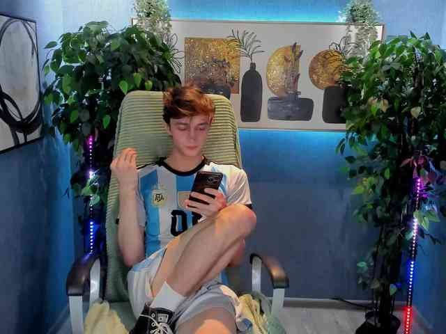 John-Mellow John-Mellow