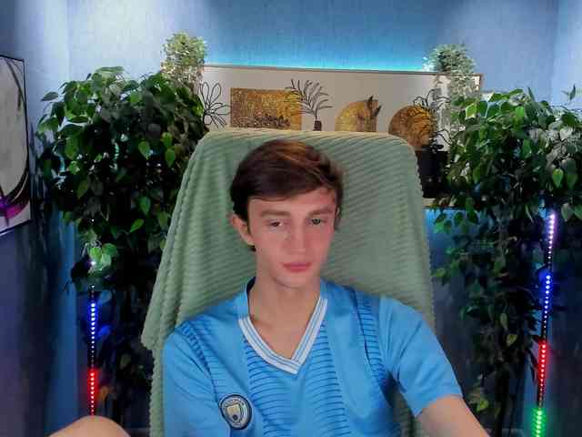 John-Mellow John-Mellow