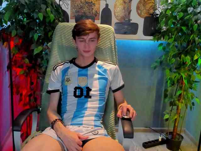 John-Mellow John-Mellow