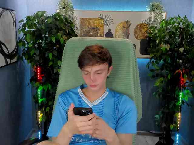 John-Mellow John-Mellow