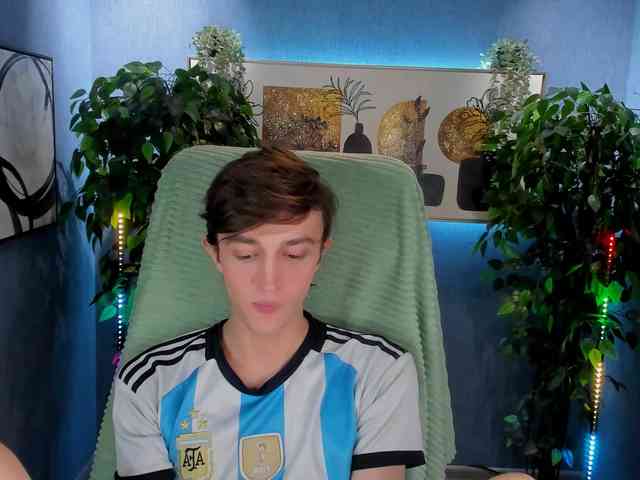 John-Mellow John-Mellow