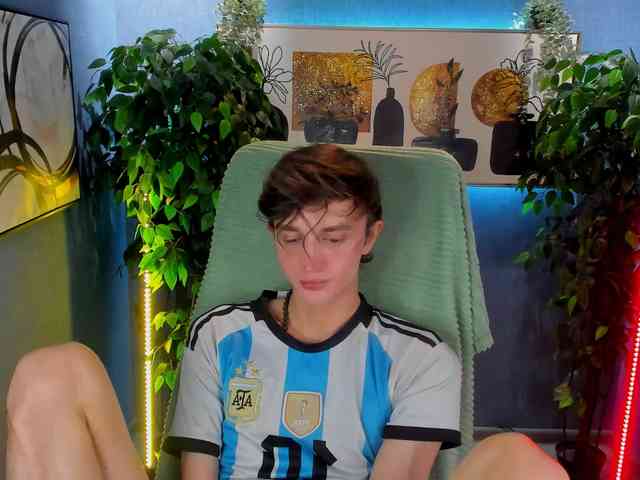 John-Mellow John-Mellow