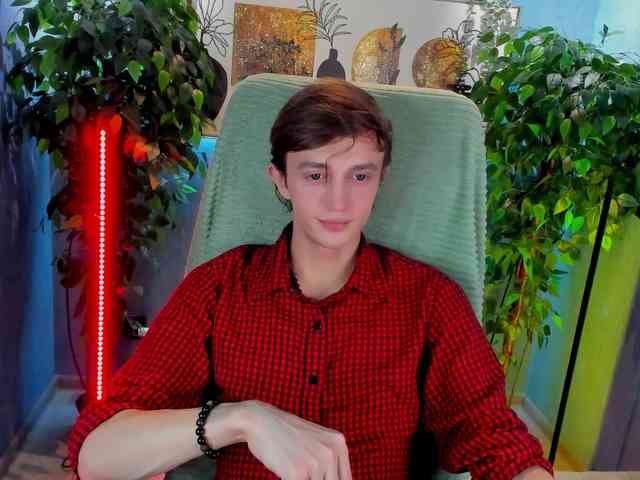 John-Mellow John-Mellow