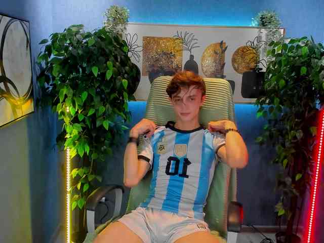 John-Mellow John-Mellow